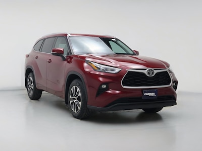 2020 Toyota Highlander XLE -
                Parker, CO