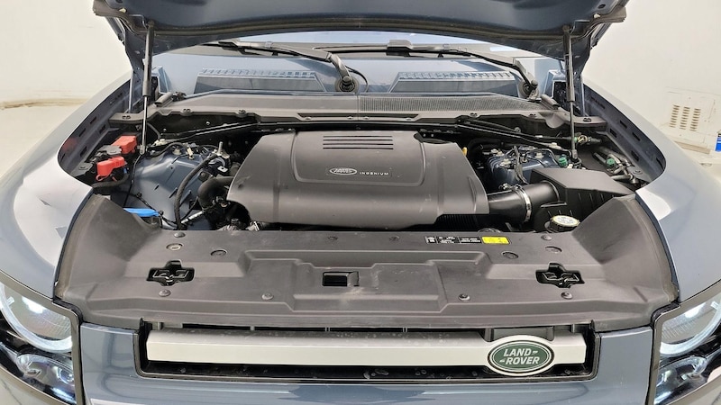 2022 Land Rover Defender 110 21