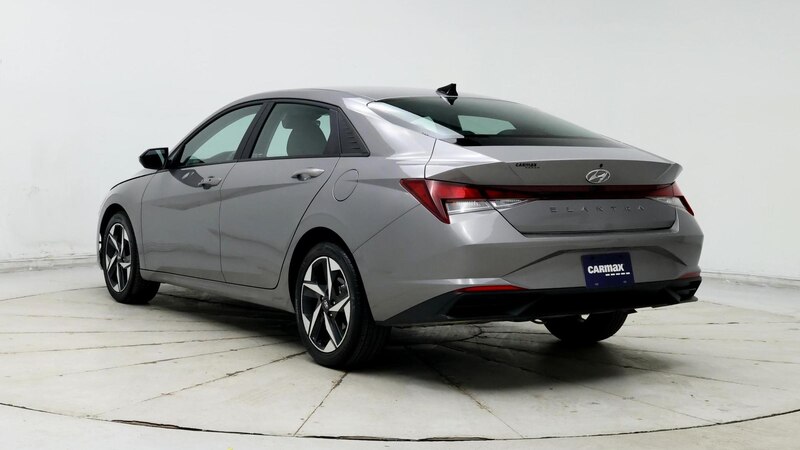 2023 Hyundai Elantra SEL 2