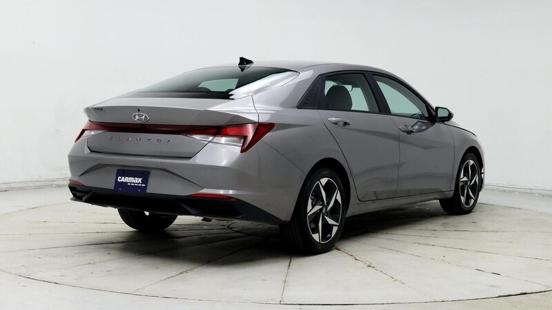 2023 Hyundai Elantra SEL 8