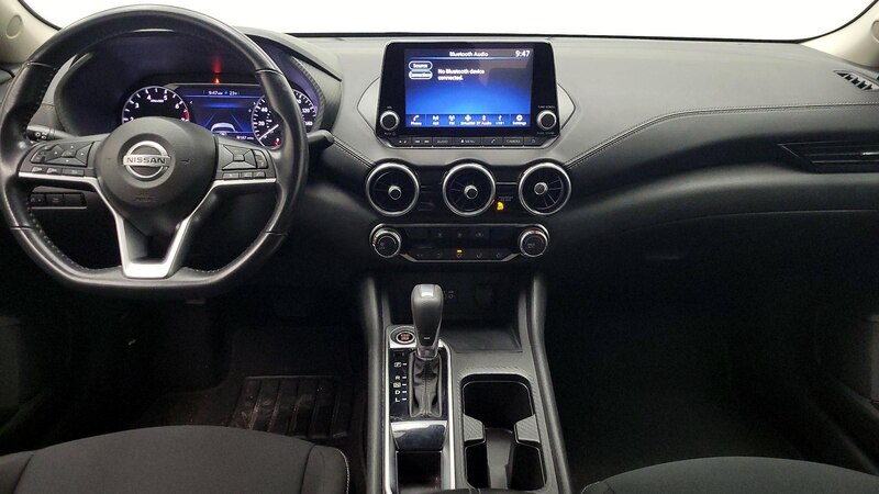 2022 Nissan Sentra SV 9
