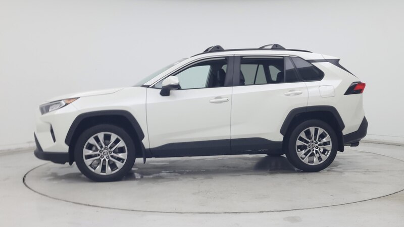 2021 Toyota RAV4 XLE Premium 3
