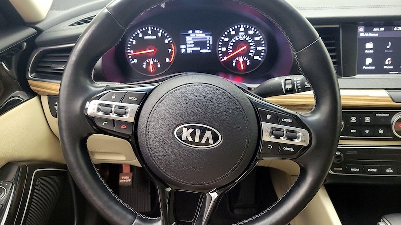 2018 Kia Cadenza Premium 10