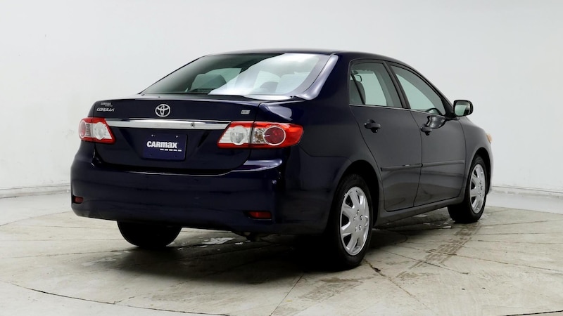 2013 Toyota Corolla LE 8