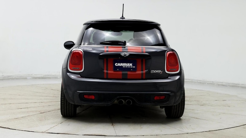 2015 MINI Cooper Hardtop S 6