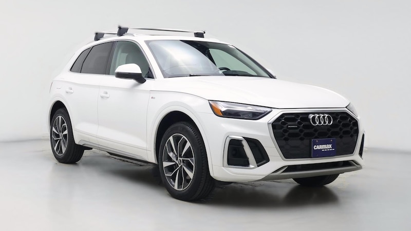 2023 Audi Q5 e Premium Plus Hero Image