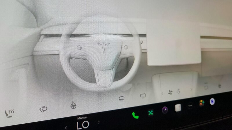 2022 Tesla Model Y Long Range 16