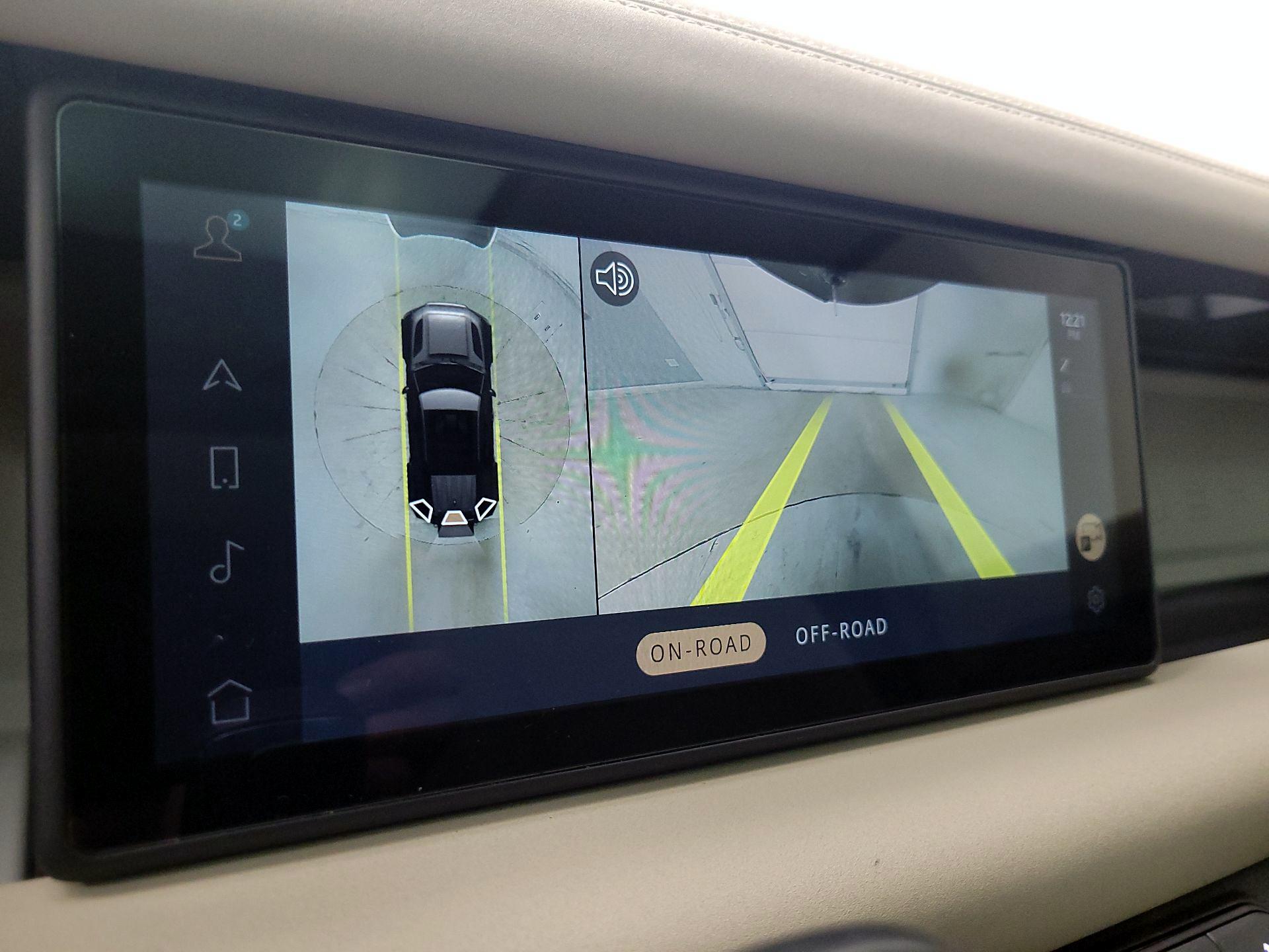 Thumbnail: 2021 Land Rover Defender - 15