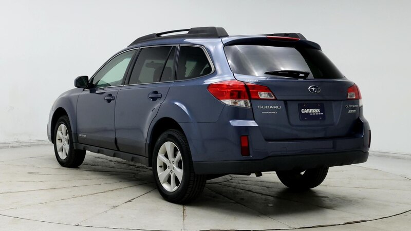 2013 Subaru Outback Premium 2