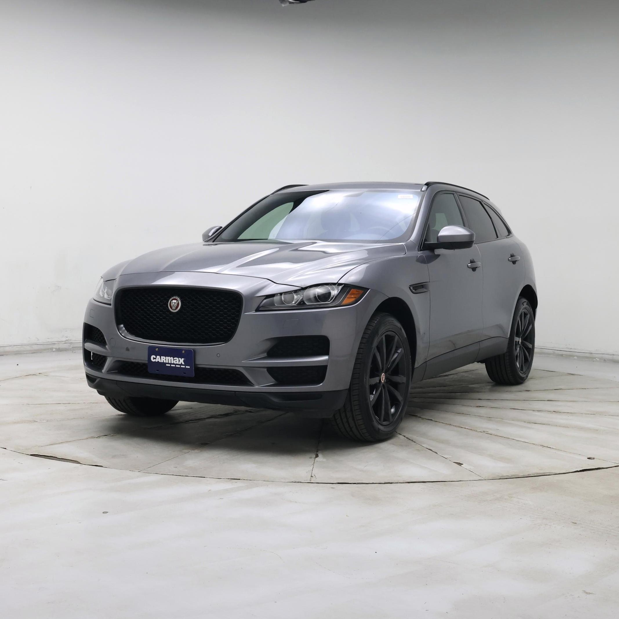 Thumbnail: 2020 Jaguar F-Pace - 4