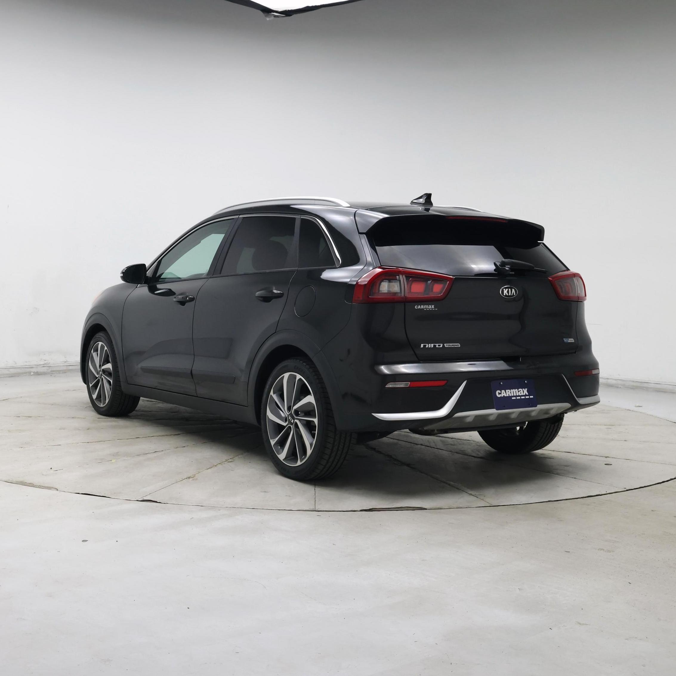 Thumbnail: 2017 Kia Niro - 2