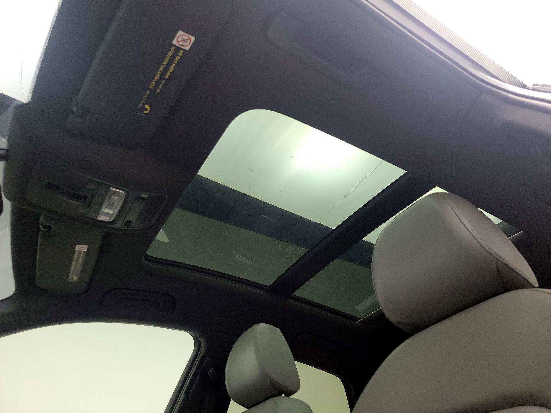Thumbnail: 2016 Audi Q3 - 19