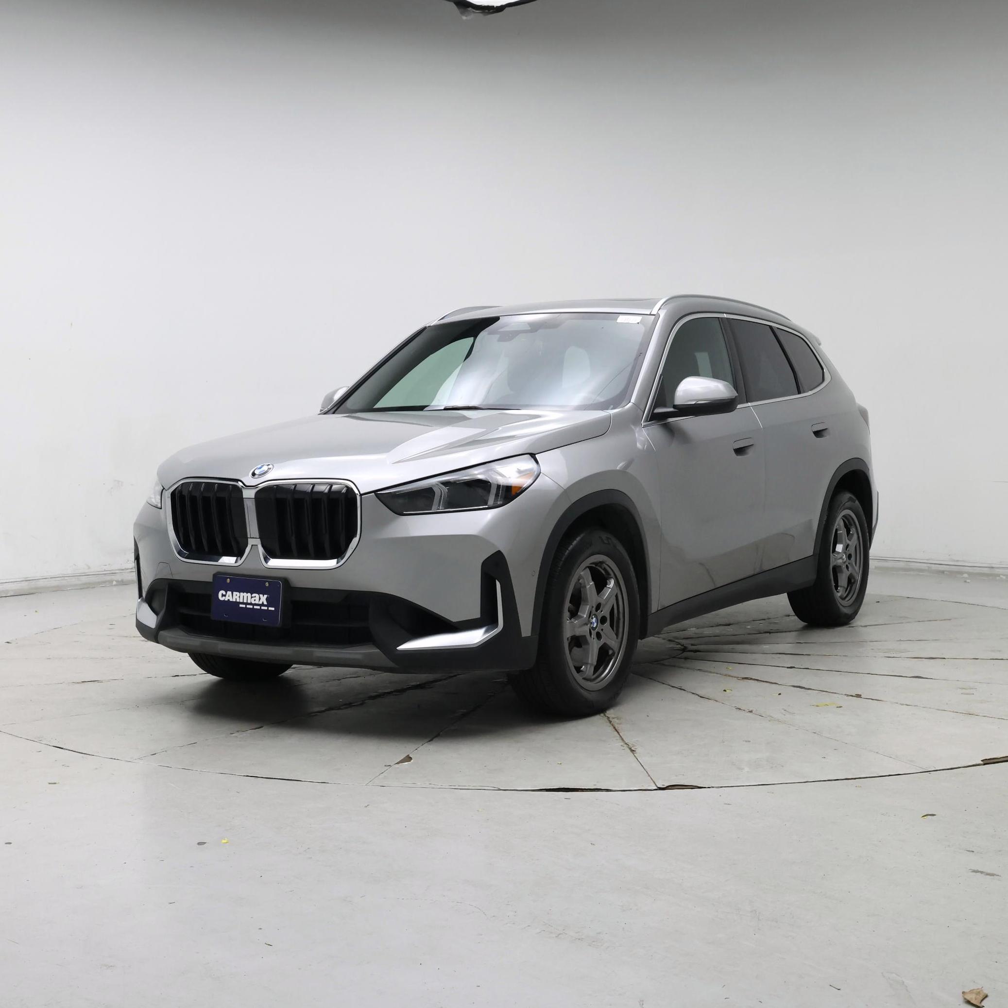 Thumbnail: 2023 BMW X1 - 4