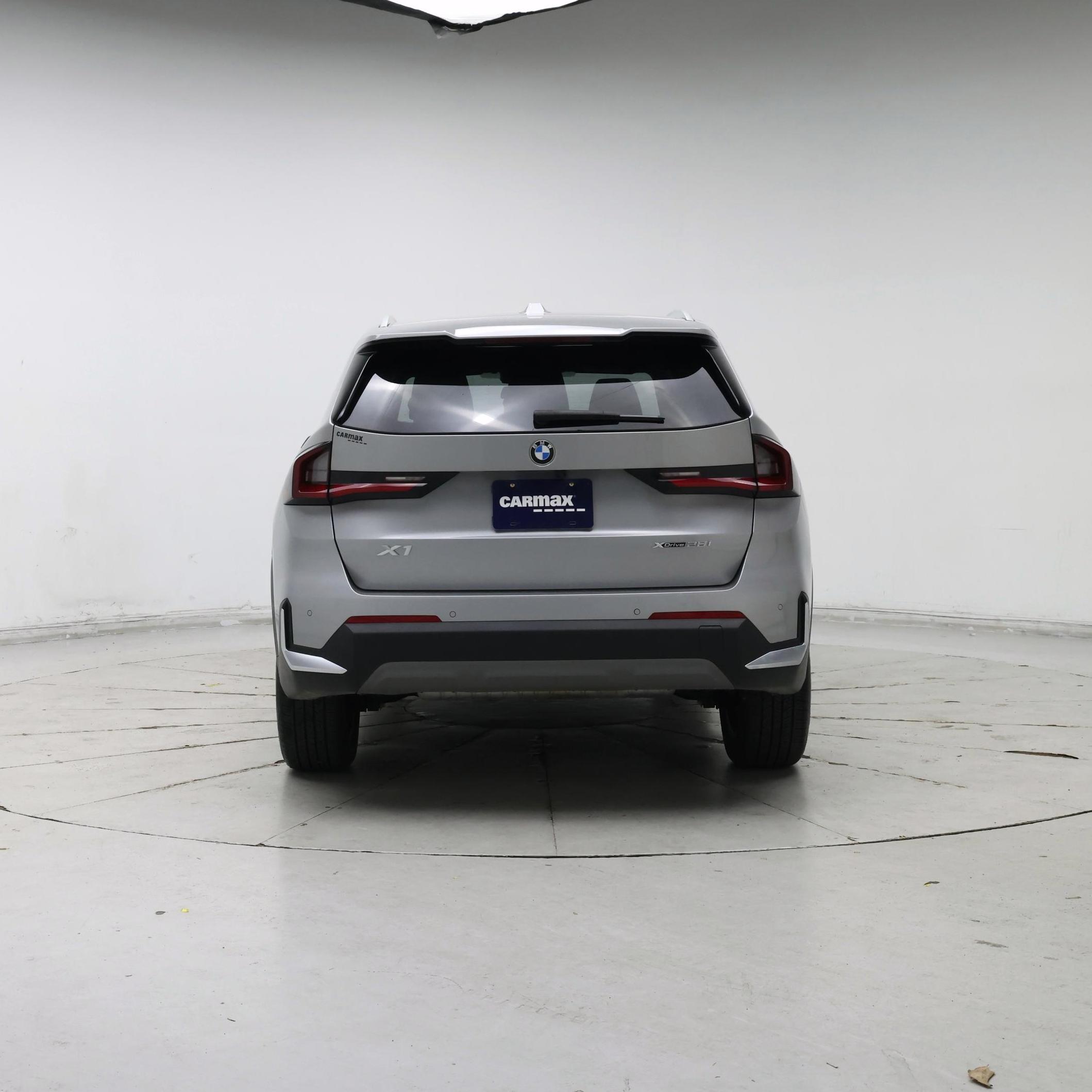 Thumbnail: 2023 BMW X1 - 6