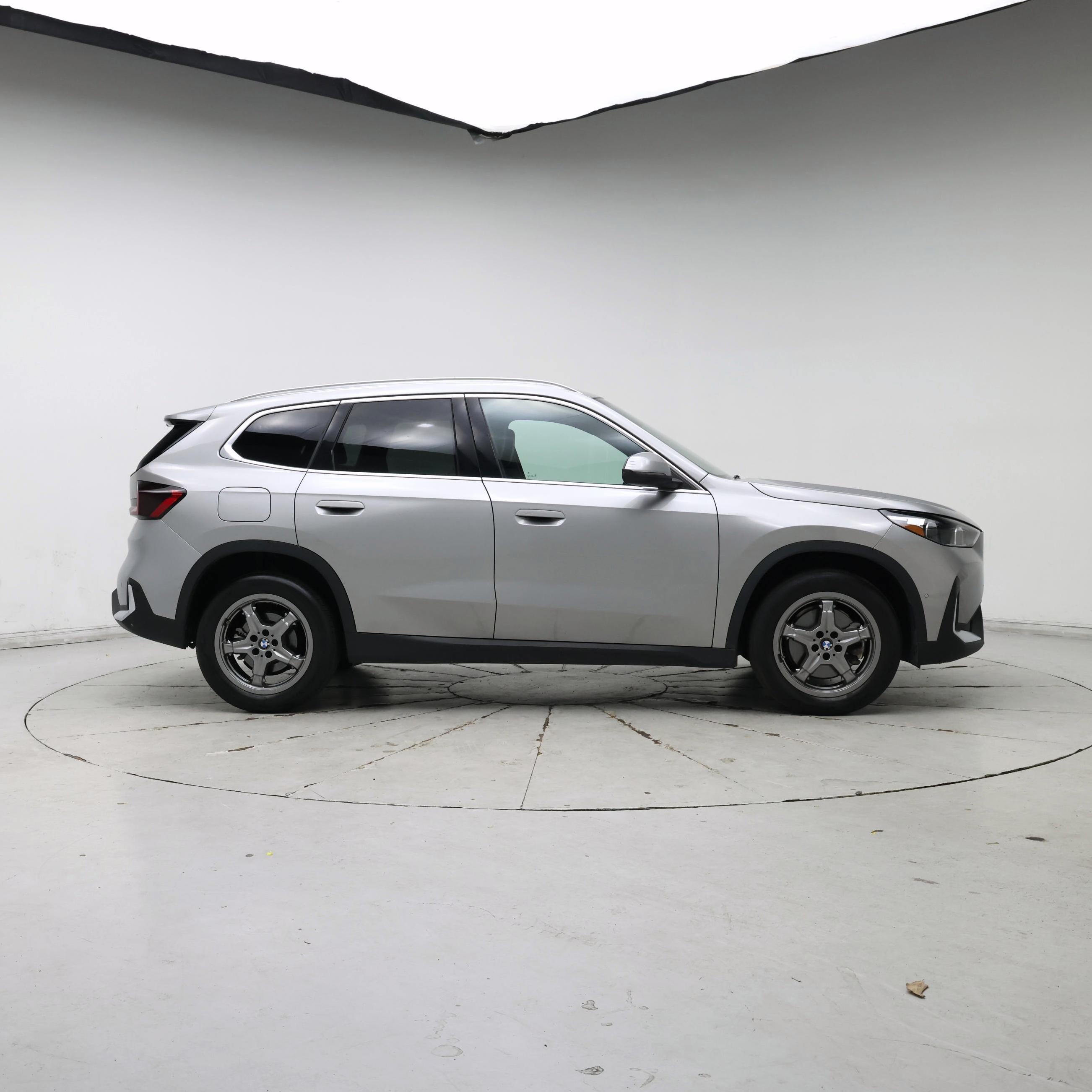 Thumbnail: 2023 BMW X1 - 7