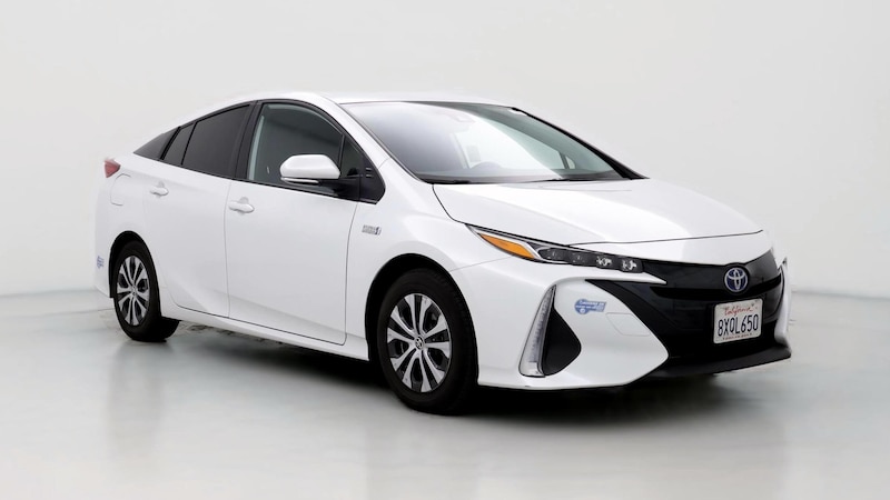 2022 Toyota Prius Prime LE Hero Image