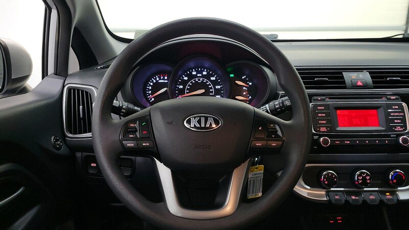 2017 Kia Rio5 LX 10