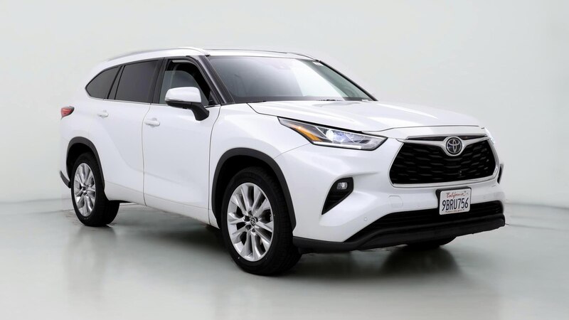 2022 Toyota Highlander Limited Hero Image