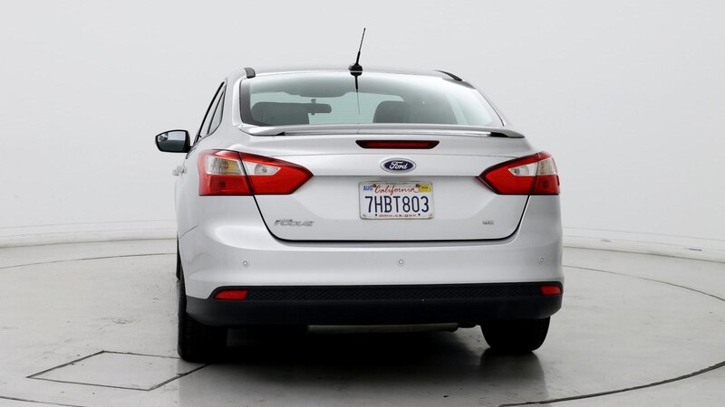 2014 Ford Focus SE 6