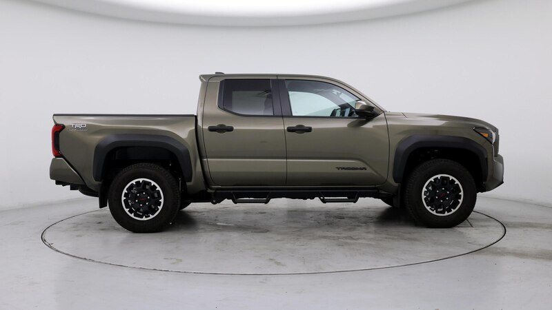 2024 Toyota Tacoma TRD Off-Road 7