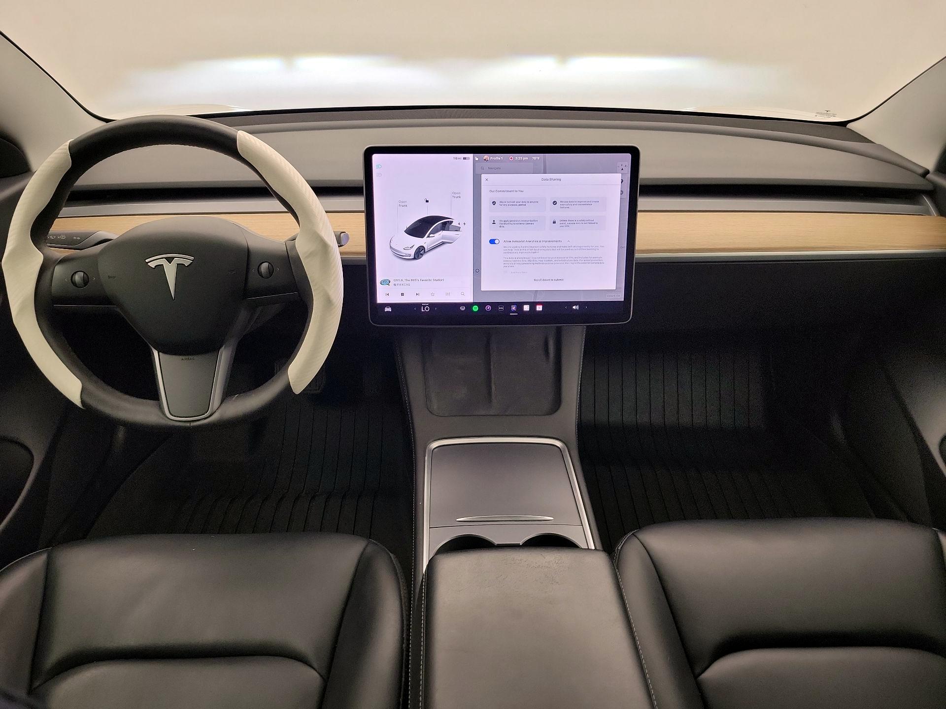 Thumbnail: 2021 Tesla Model 3 - 9