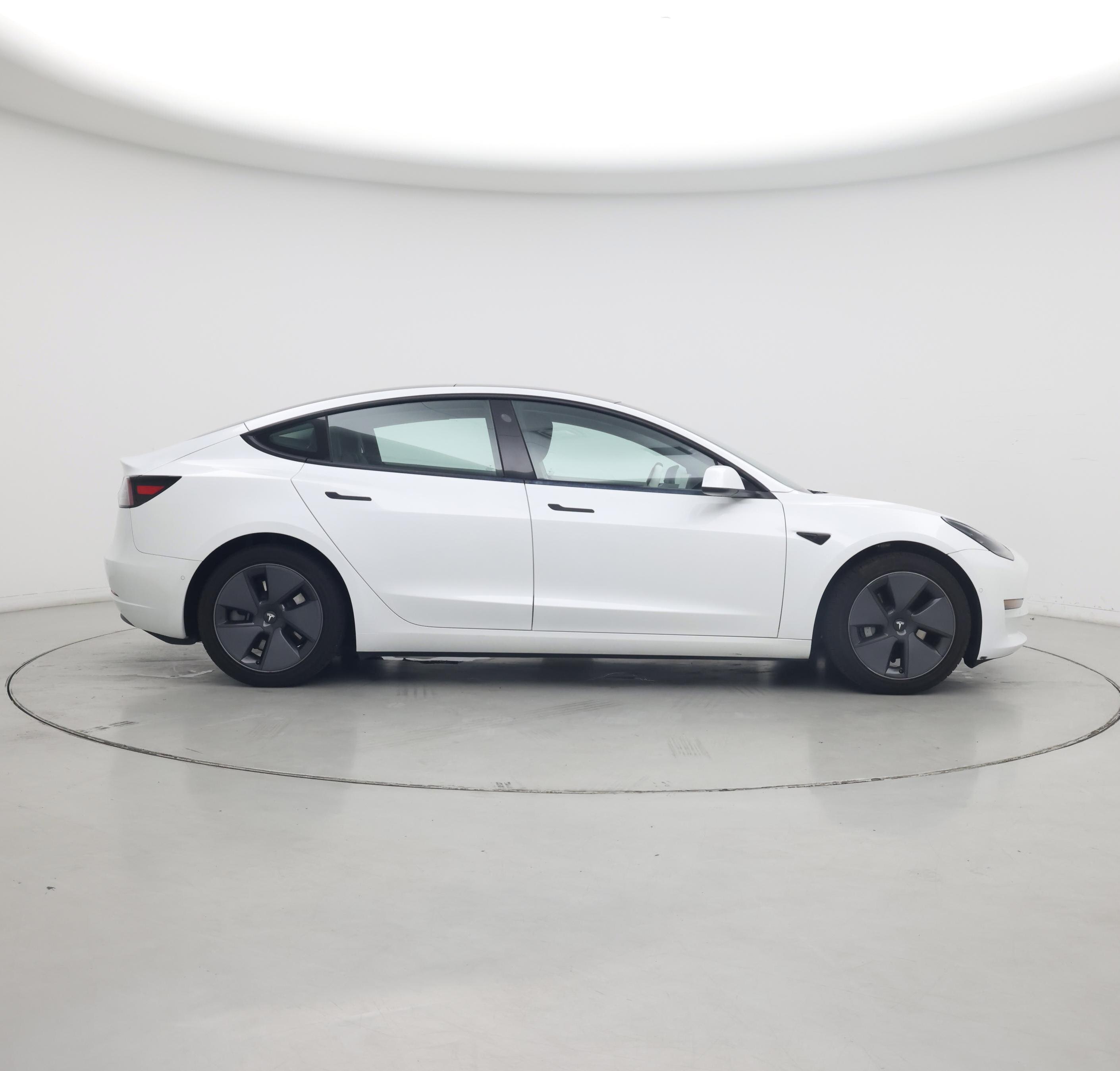 Thumbnail: 2021 Tesla Model 3 - 7