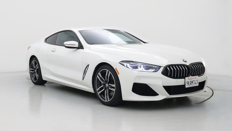 2020 BMW 8 Series 840i Hero Image