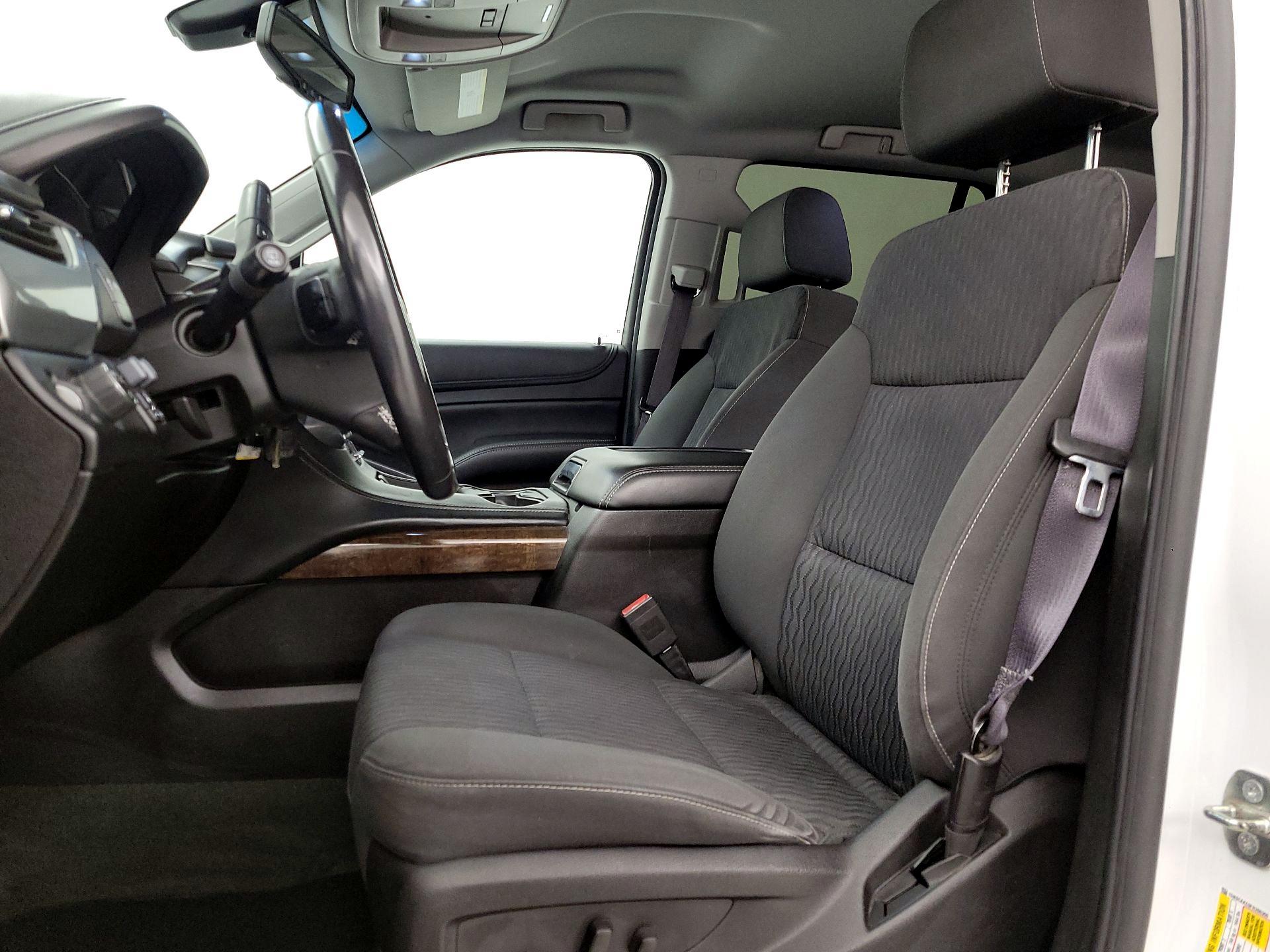 Thumbnail: 2015 Chevrolet Tahoe - 11