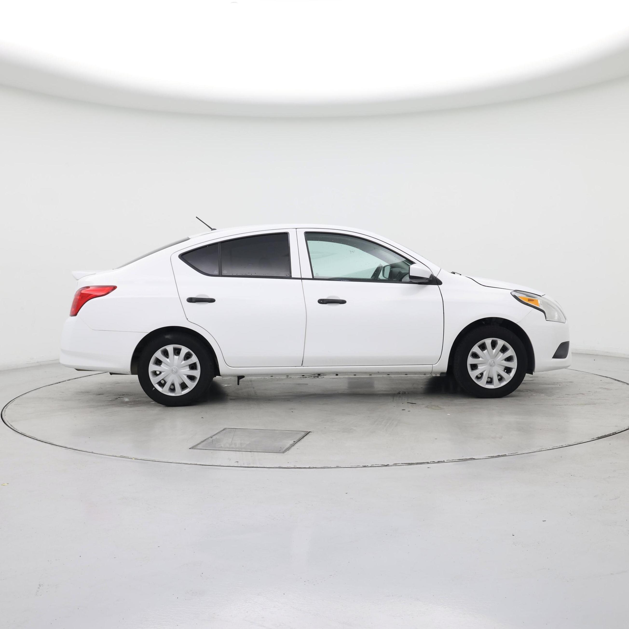 Thumbnail: 2019 Nissan Versa - 7