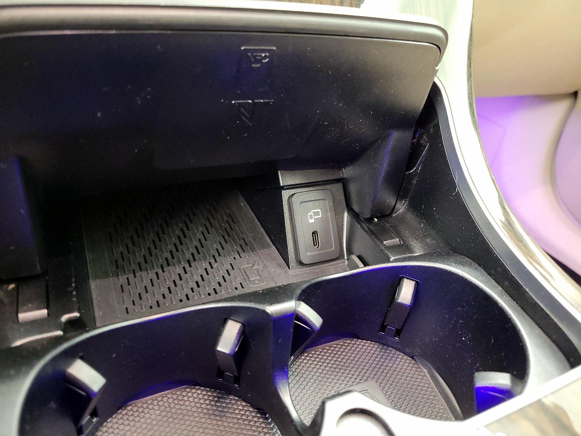 Thumbnail: 2020 Mercedes-Benz GLC - 18