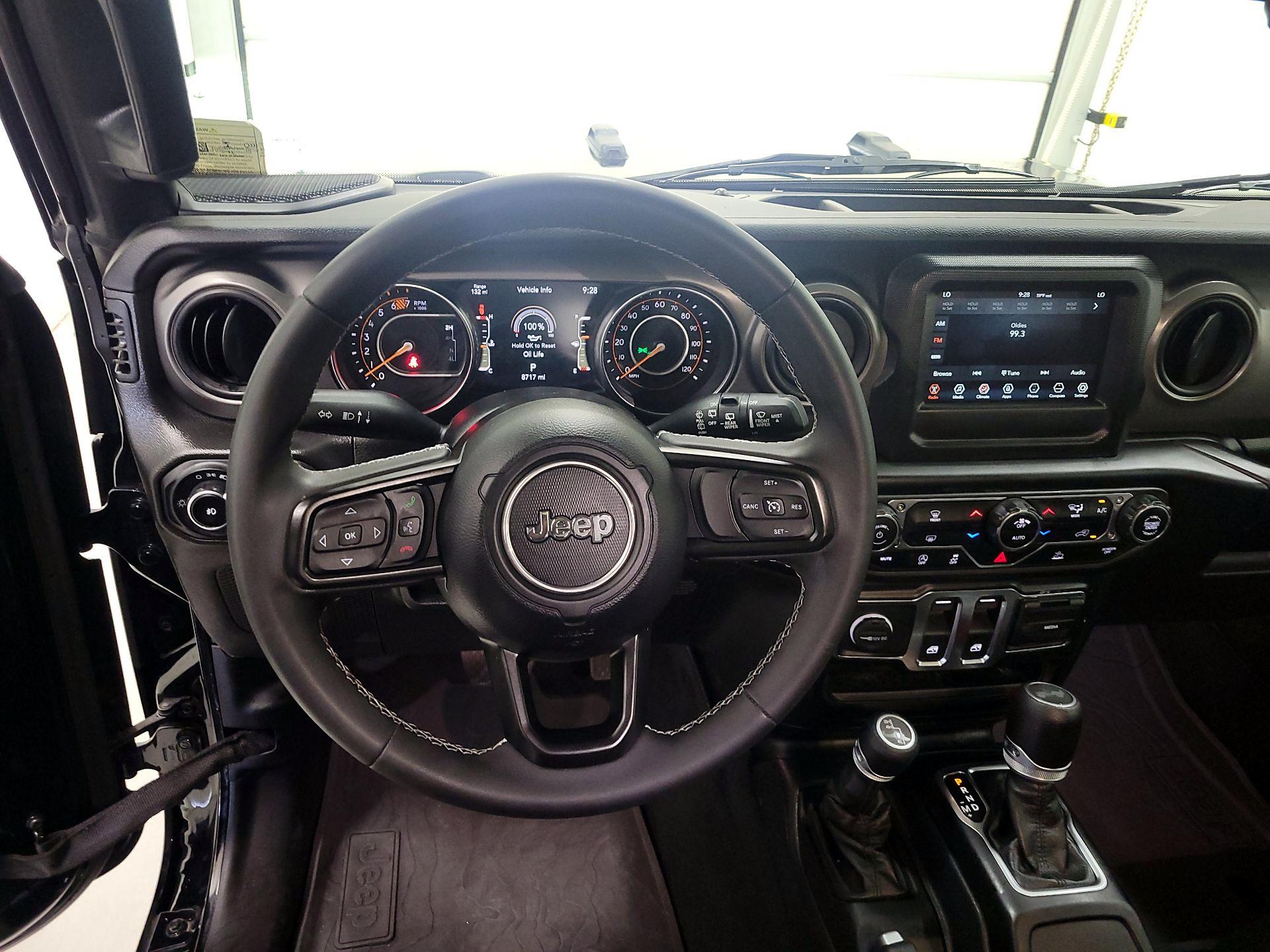 Thumbnail: 2023 Jeep Wrangler - 10