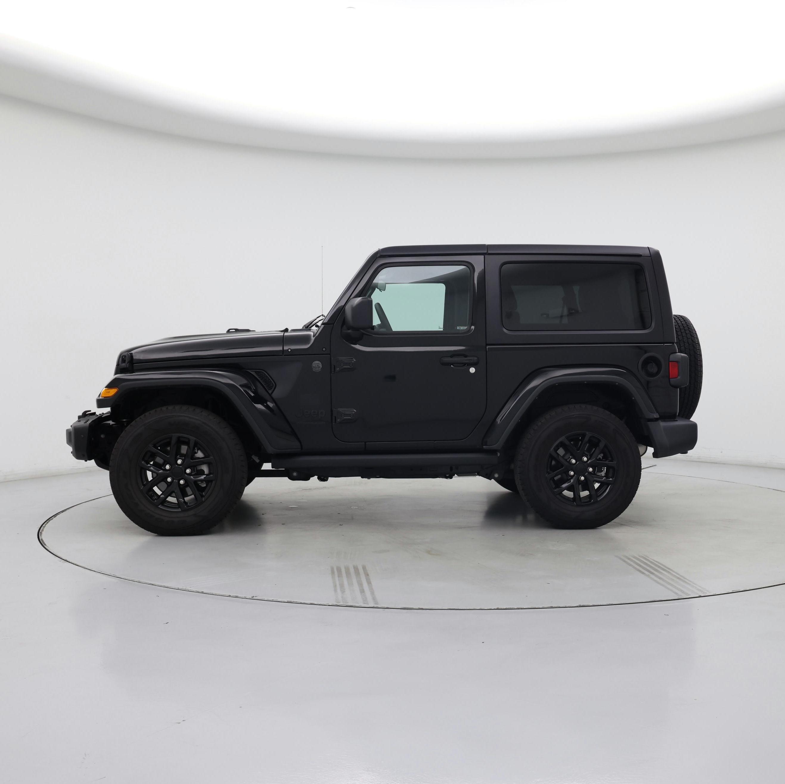Thumbnail: 2023 Jeep Wrangler - 3