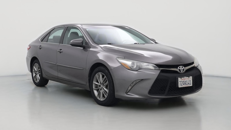 2017 Toyota Camry SE Hero Image