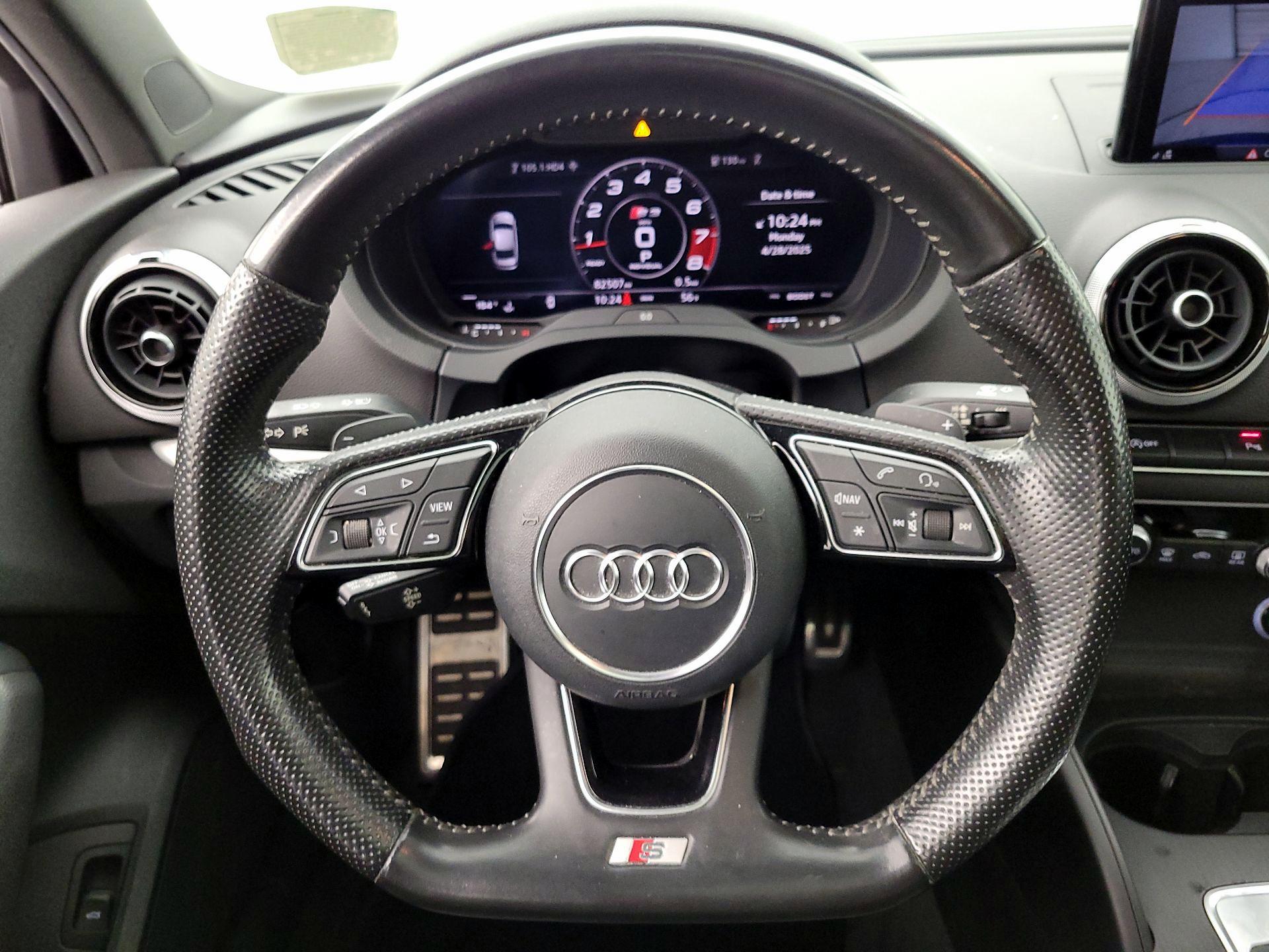 Thumbnail: 2017 Audi S3 - 10