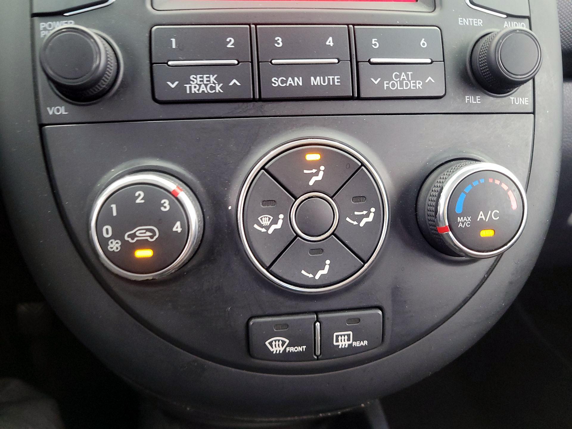 Thumbnail: 2013 Kia Soul - 14