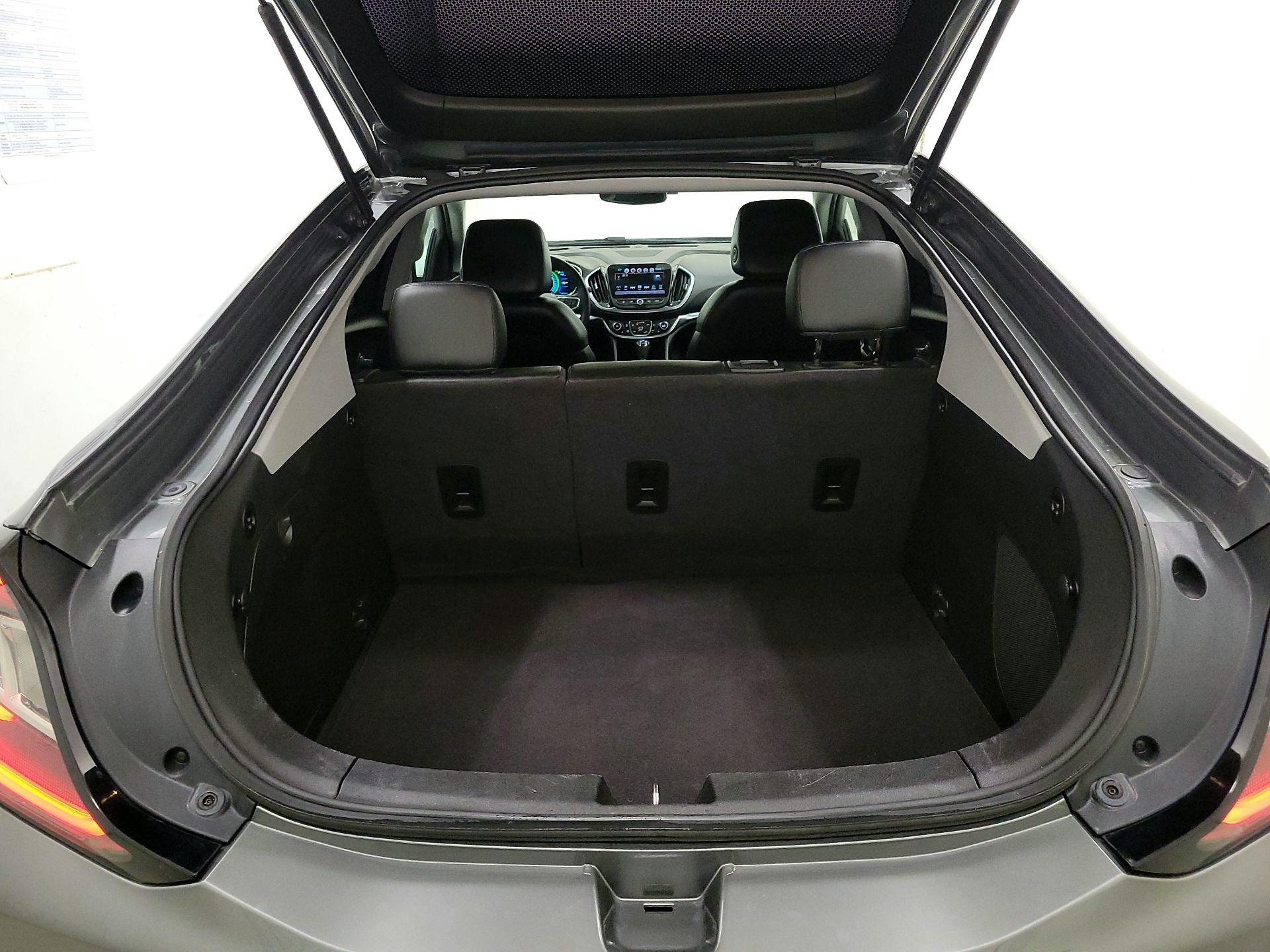Thumbnail: 2017 Chevrolet Volt - 20