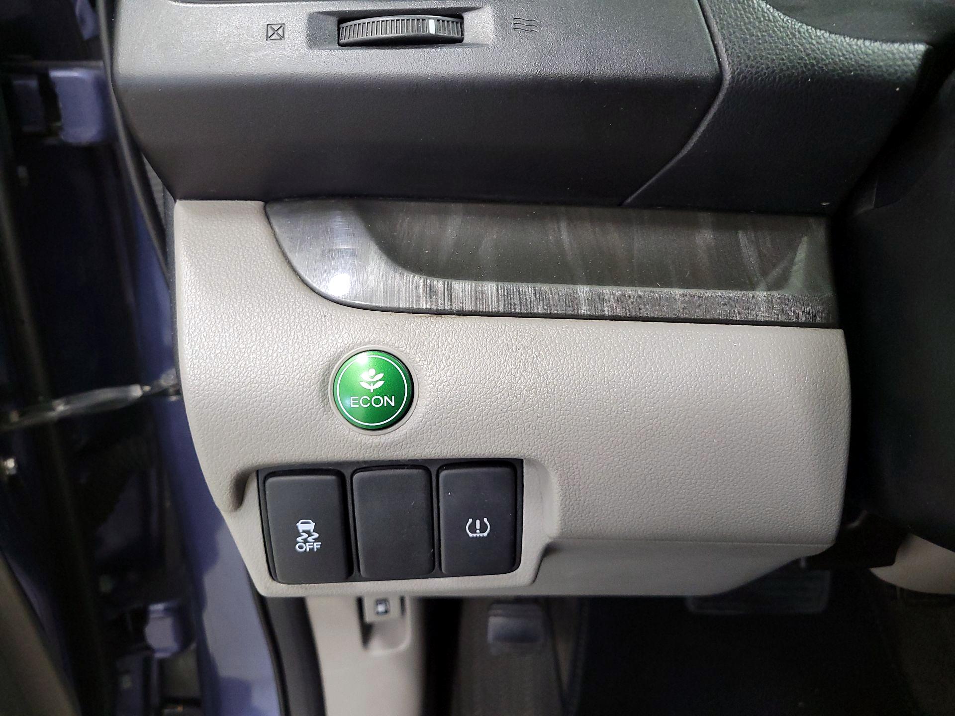 Thumbnail: 2014 Honda CR-V - 13