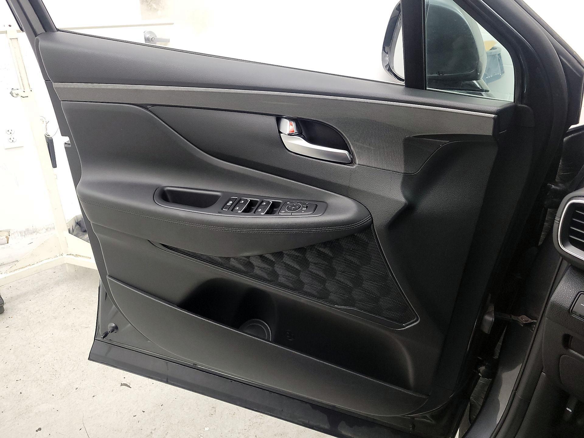 Thumbnail: 2023 Hyundai Santa Fe - 12