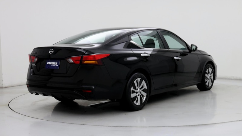 2024 Nissan Altima S 8