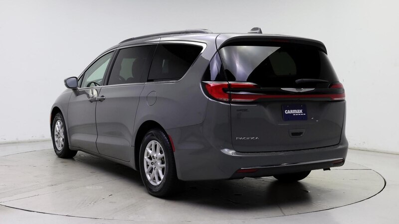 2022 Chrysler Pacifica Touring L 2