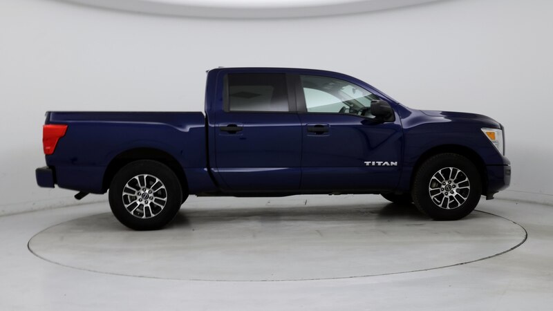 2023 Nissan Titan SV 7