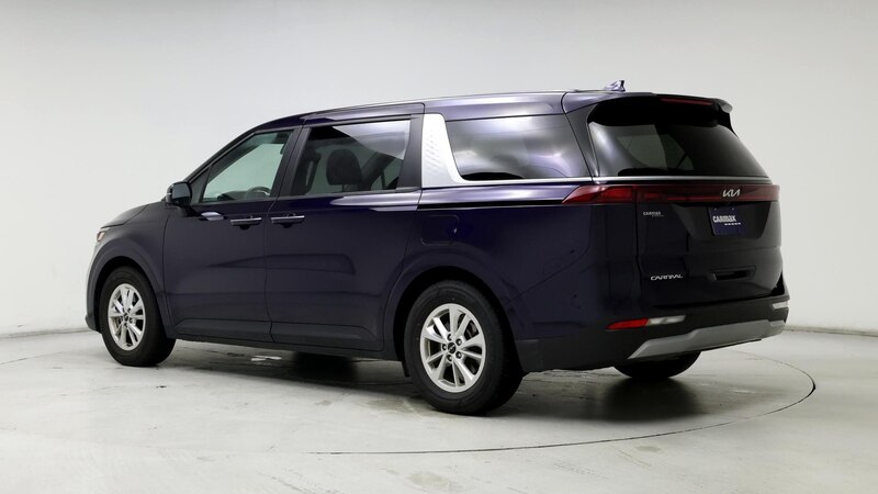 2023 Kia Carnival EX 2