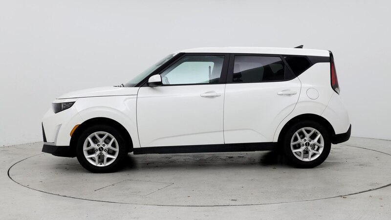 2023 Kia Soul LX 3