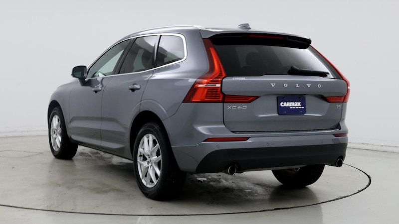 2021 Volvo XC60 T5 Momentum 2