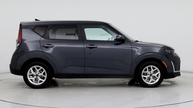 2023 Kia Soul LX 7