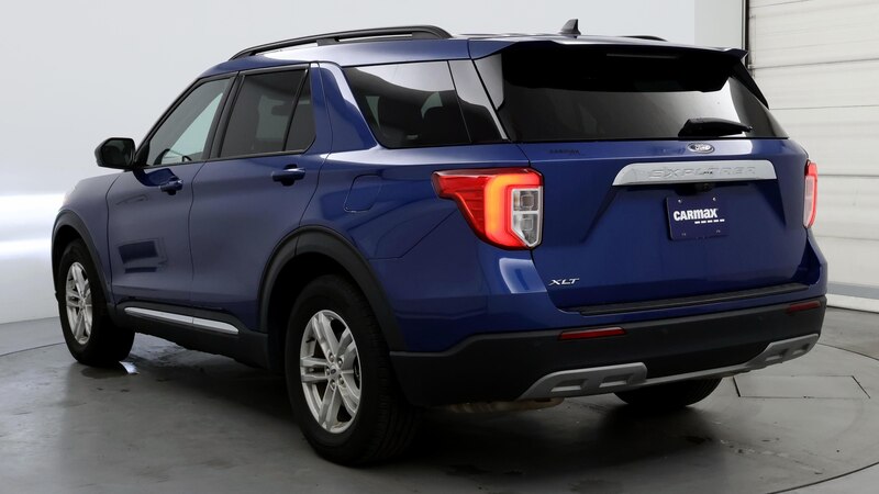 2023 Ford Explorer XLT 2