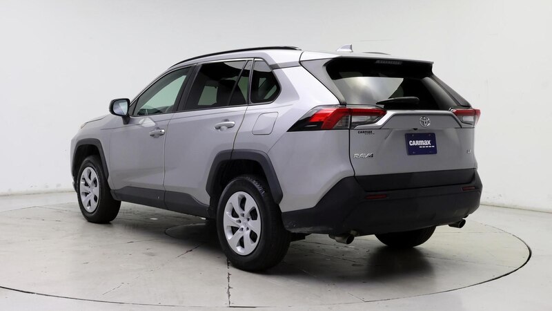 2019 Toyota RAV4 LE 2