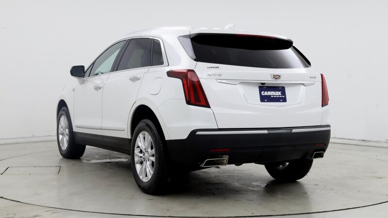 2022 Cadillac XT5 Luxury 2