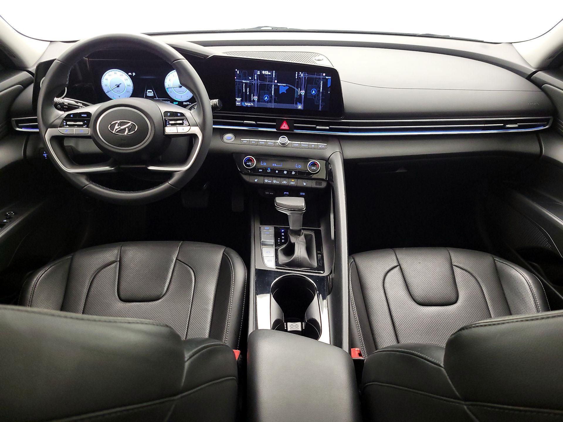 Thumbnail: 2022 Hyundai Elantra - 9