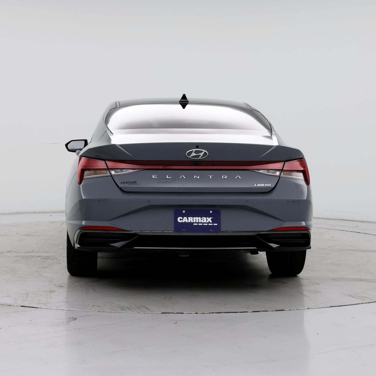 Thumbnail: 2022 Hyundai Elantra - 6